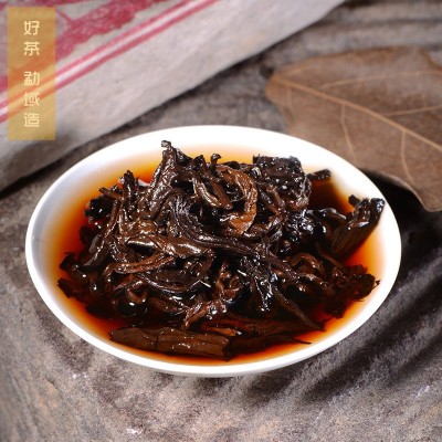 云南普洱茶熟茶砖茶 250克半斤2002年易武古树陈香老茶砖批发包邮图3