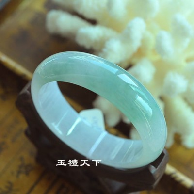 天然玉镯子贵妃镯加宽加厚公主镯旺夫翡翠玉手镯妈妈款送长辈 2件起批图3