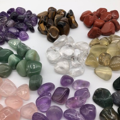 天然水晶滚石虎眼石东陵玉紫水晶粉水晶 水晶碎石 1.5-2. 5公分图2