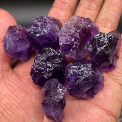 天然粉晶紫水晶白水晶黄水晶萤石水晶原石碎石大颗粒原石矿标本石图3